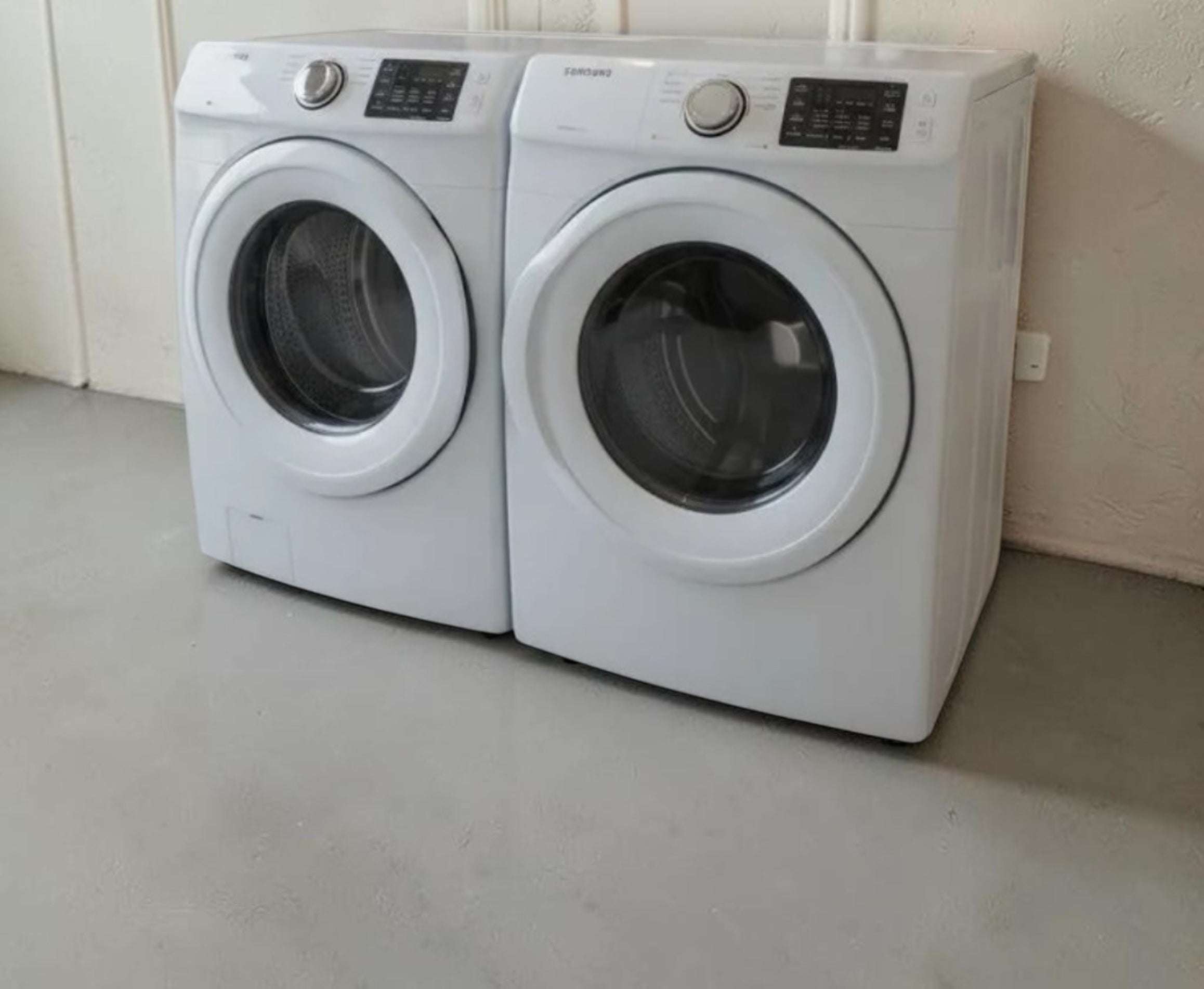 Duo laveuse et sécheuse