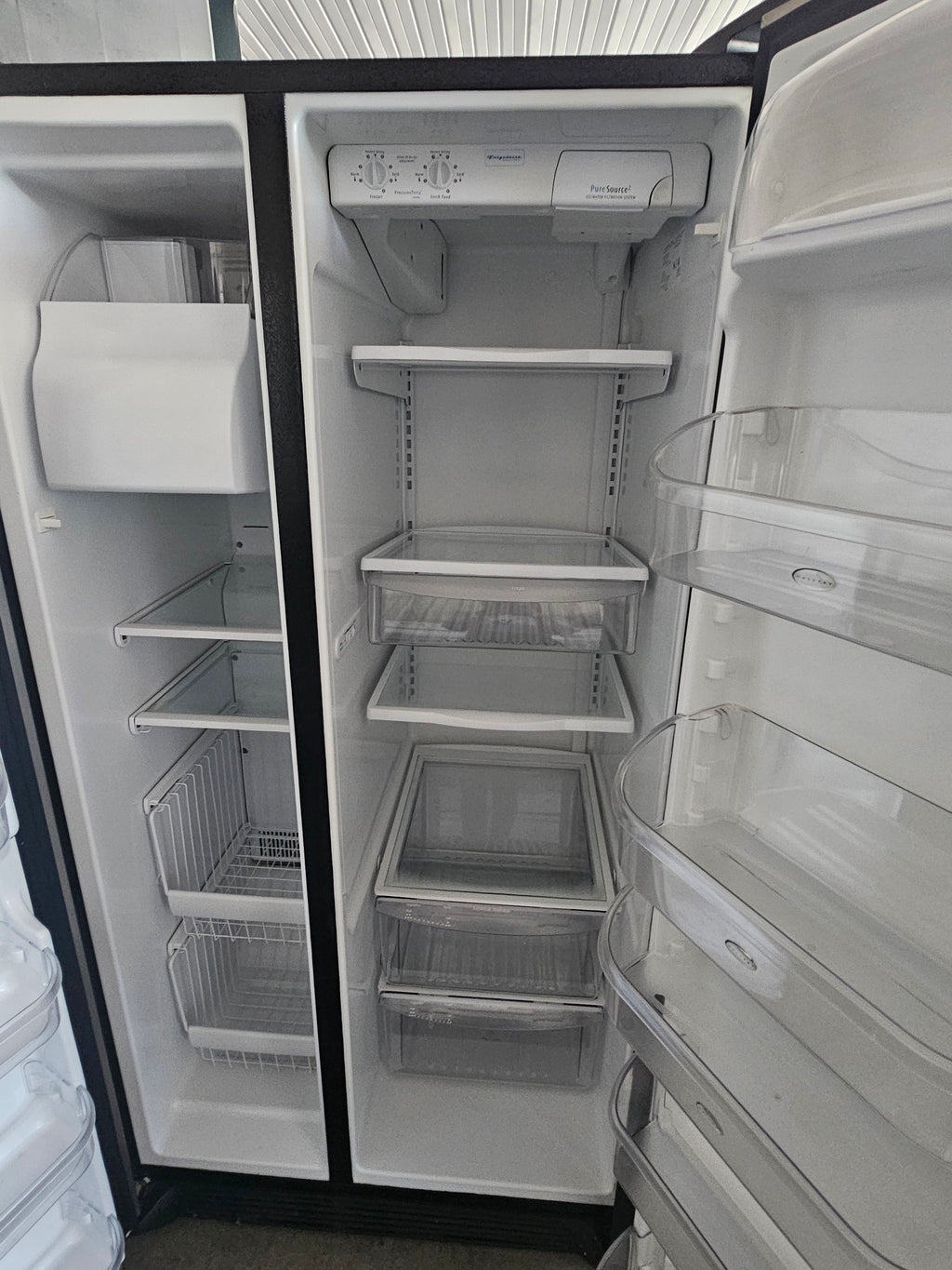 Frigidaire 2 porte 36×66  prof 31 Reconditioner