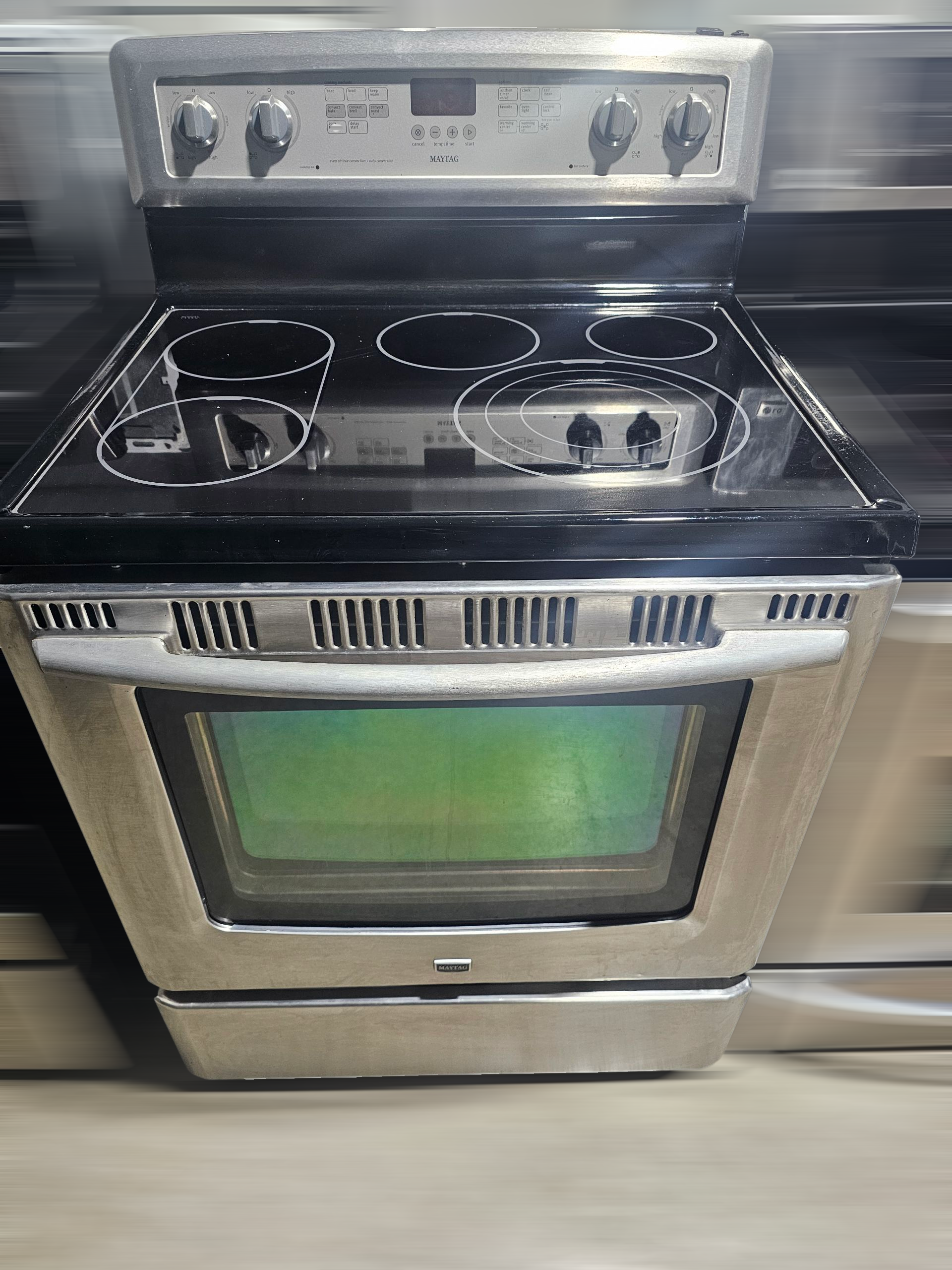 Cuisinière Maytag à conviction 30"